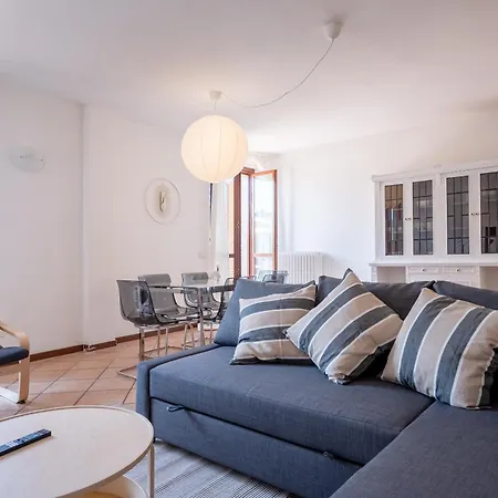 Apartamento Sunny With Terrace *